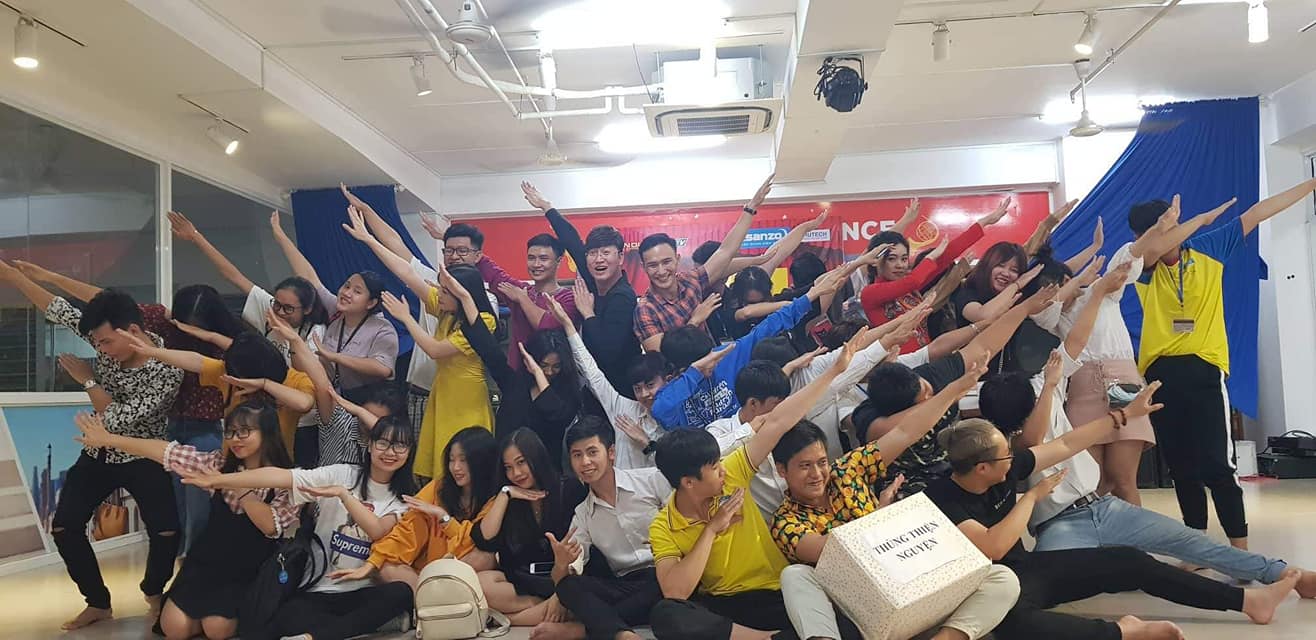 CLB Diễn xuất 13WIN13 tổ chức hoạt động thiện nguyện hướng đến 3 năm thành lập #TTVHNT 16