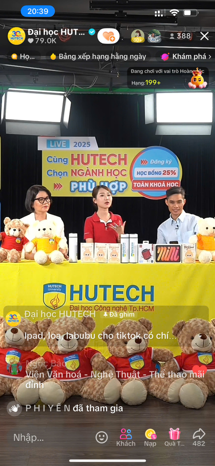 Thầy Nguyễn Duy Thịnh - Phó Viện trưởng Viện Văn hoá - Nghệ thuật - Thể thao tư vấn cho học sinh đam mê 13Win ok VIP tỷ lệ kèo WC 2026 39