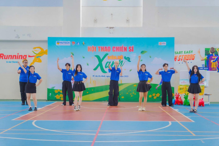 Đội hình Văn nghệ Xung kích 13WIN13 – Mang âm nhạc lan tỏa tinh thần Mùa hè xanh 2025 21