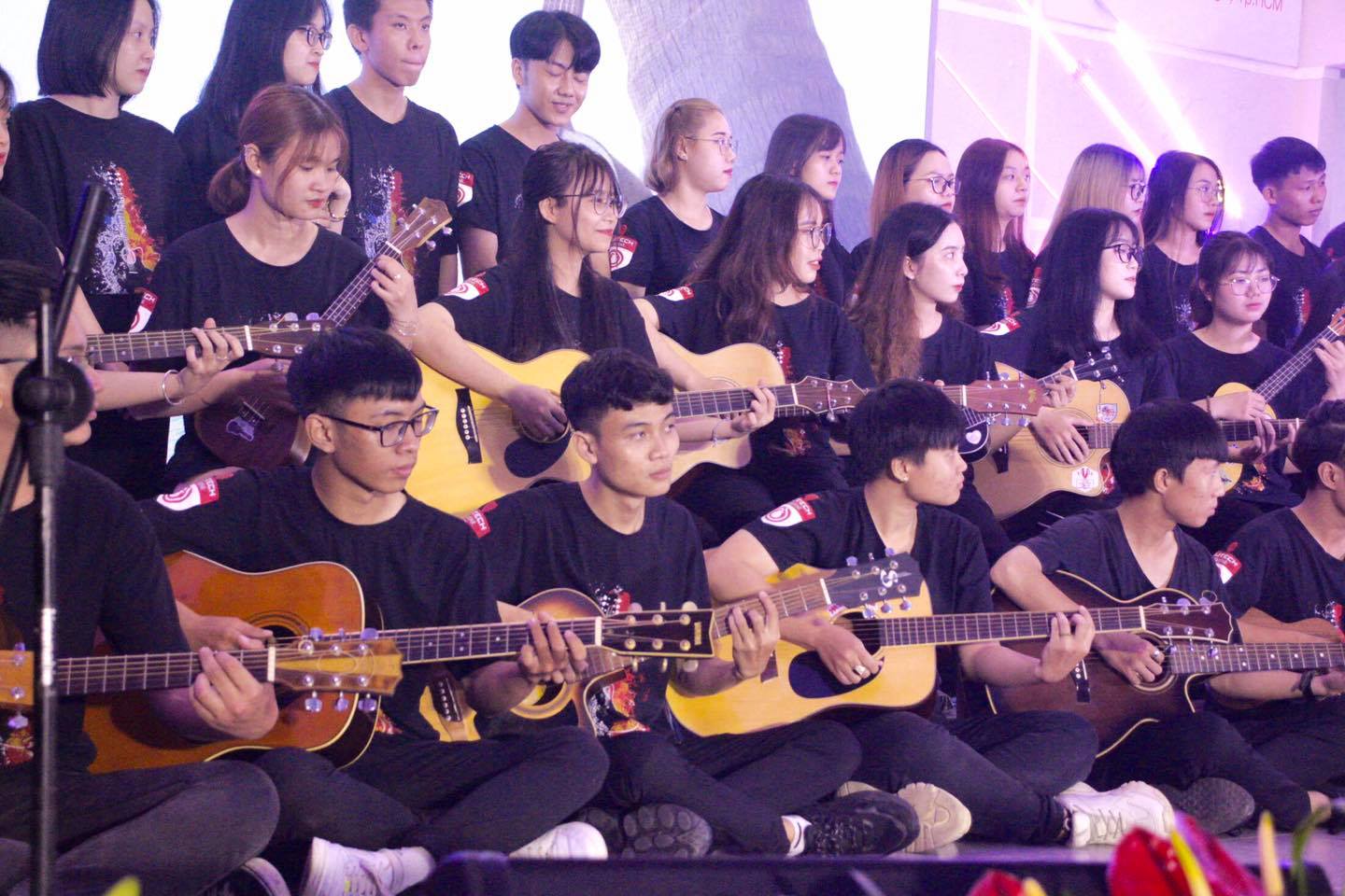 [Tôi là 13WIN13ers] - Câu lạc bộ Guitar, điểm đến của tinh thần tập thể 12