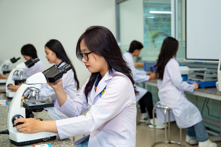 Giới thiệu - 13Wing link không bị chặn 46