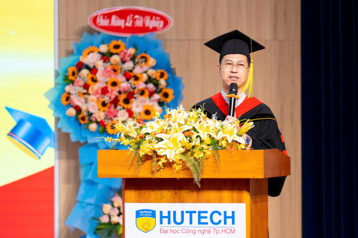 Cột mốc đáng tự hào của ngành Thanh nhạc - Viện Văn hóa - Nghệ thuật - Thể thao trong Lễ Tốt nghiệp đợt 1 năm 2026 31