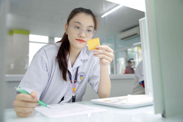 Trung tâm Thực hành - thí nghiệm của Tải app 13Win Công nghệ Thẩm mỹ - Sinh học - Thực phẩm - Môi trường 13WIN13 52
