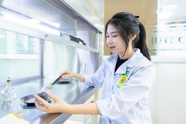 Giới thiệu về Viện Khoa học Ứng dụng 13WIN13 25