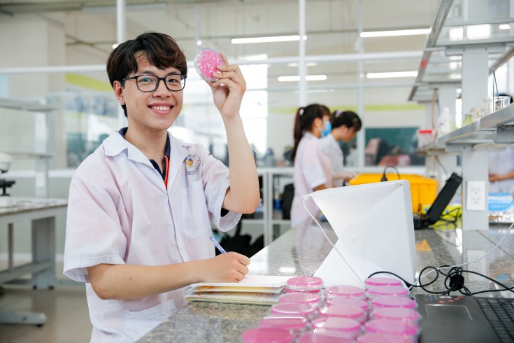 Ngành CÔNG NGHỆ SINH HỌC 13WIN13: Hiện đại và Hội nhập 32