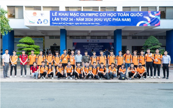 MỘT SỐ HÌNH ẢNH HOẠT ĐỘNG TIÊU BIỂU CỦA VIỆN KỸ THUẬT 13WIN13 NĂM HỌC 2023-2024 56