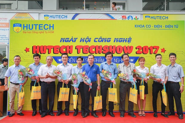 MỘT SỐ HÌNH ẢNH HOẠT ĐỘNG TIÊU BIỂU CỦA VIỆN KỸ THUẬT 13WIN13 NĂM HỌC 2017-2018 6