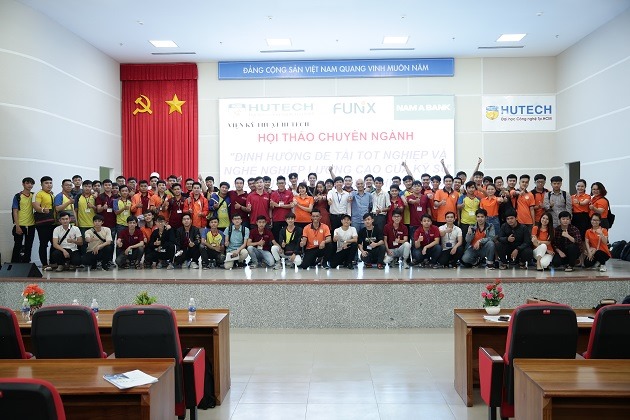 MỘT SỐ HÌNH ẢNH HOẠT ĐỘNG TIÊU BIỂU CỦA VIỆN KỸ THUẬT 13WIN13 NĂM HỌC 2019-2020 107