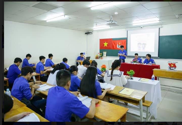 MỘT SỐ HÌNH ẢNH HOẠT ĐỘNG TIÊU BIỂU CỦA VIỆN KỸ THUẬT 13WIN13 NĂM HỌC 2019-2020 119
