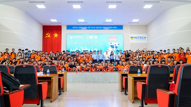 MỘT SỐ HÌNH ẢNH HOẠT ĐỘNG TIÊU BIỂU CỦA VIỆN KỸ THUẬT 13WIN13 NĂM HỌC 2020-2021 113