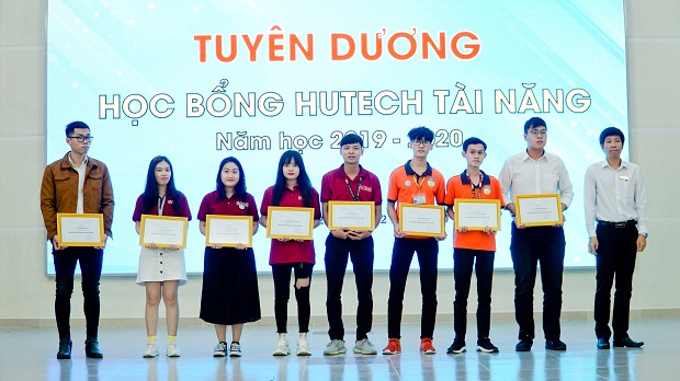 MỘT SỐ HÌNH ẢNH HOẠT ĐỘNG TIÊU BIỂU CỦA VIỆN KỸ THUẬT 13WIN13 NĂM HỌC 2020-2021 180