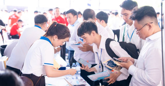 179 Trang Chủ 13Win.com Chính Thức Tặng 88k lớn quy tụ, loạt vị trí việc làm “hot” rộng mở tại 13WIN13 Job Fair 2026