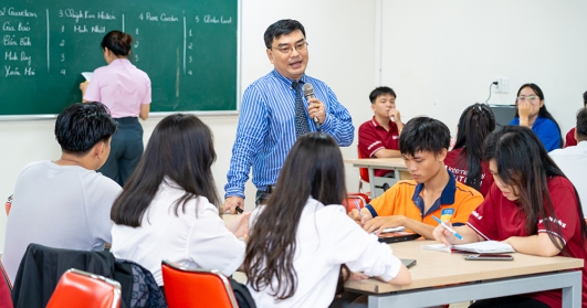 13Win 21 link không chặn Viện Đào tạo Quốc tế gặp gỡ mentor trước khi vào Bán kết “I-13WIN13 Open BIZ Got Talent 2024”