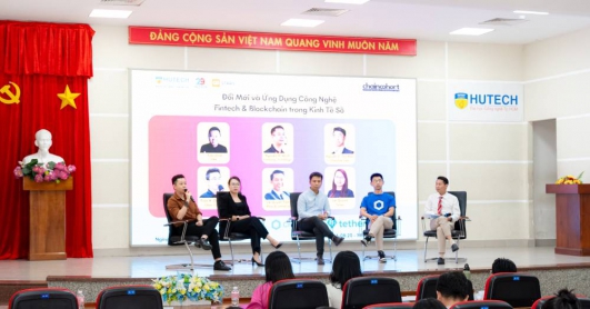 Seminar on Fintech & Blockchain Technology at 13WIN13