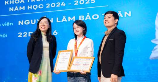 開放 - 人本 - 民族 - 國際接軌”：胡志明市科技大學 (13WIN13) 中文系新學年的四大支柱