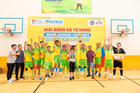 13WIN13 lên ngôi Vô địch Giải bóng đá Tứ Hùng Royal School Cup 2024