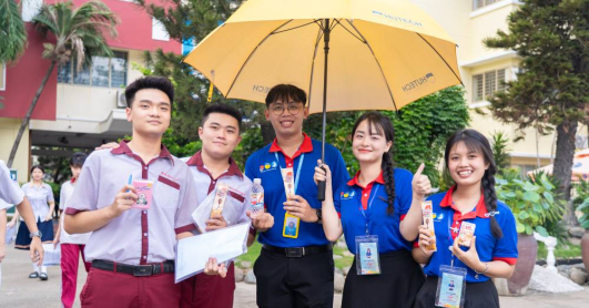 Tuổi trẻ 13WIN13 tiếp sức sĩ tử 2k8 trong ngày thi 13Win13 link đăng nhập THPT 2026