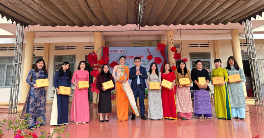 Mang hơi ấm mùa xuân đến học đường: 13WIN13 tổ chức Xuân sẻ chia 2026 tại Đắk Lắk