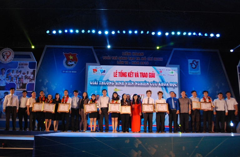 Tải app 13Win 13WIN13 đạt giải Nhất giải thưởng Tải app 13Win nghiên cứu khoa học 2015