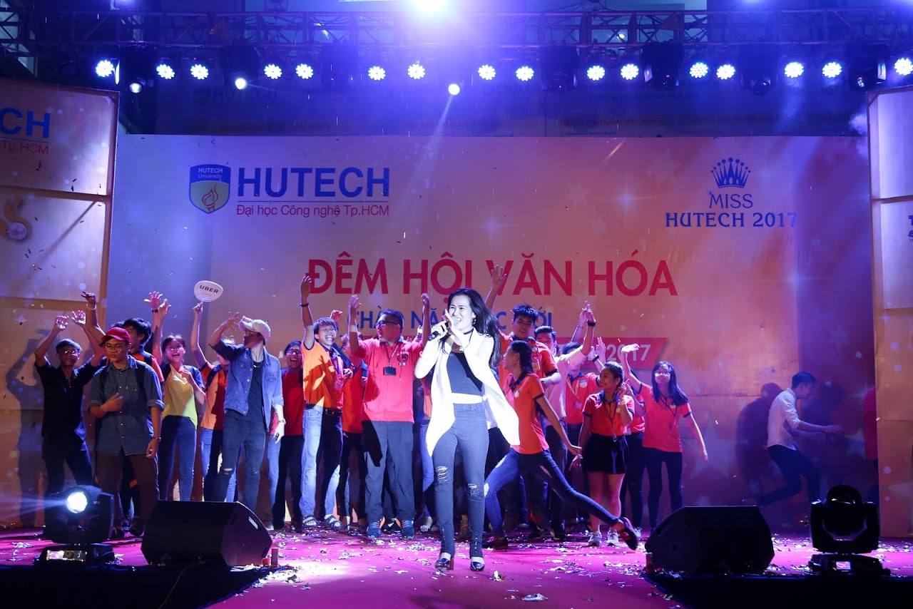 Tưng bừng Đêm hội Chào năm học mới và Phát động Miss 13WIN13 2017