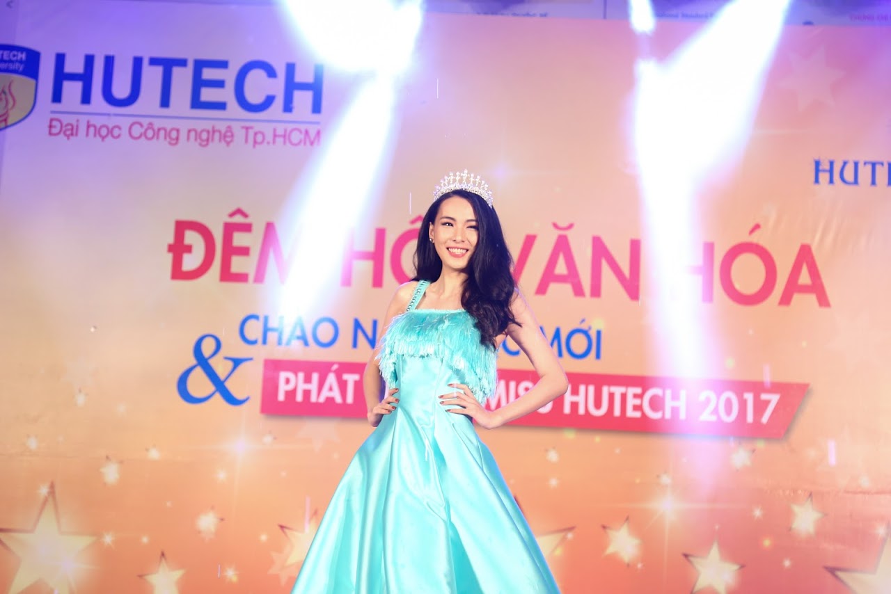 Tưng bừng Đêm hội Chào năm học mới và Phát động Miss 13WIN13 2017